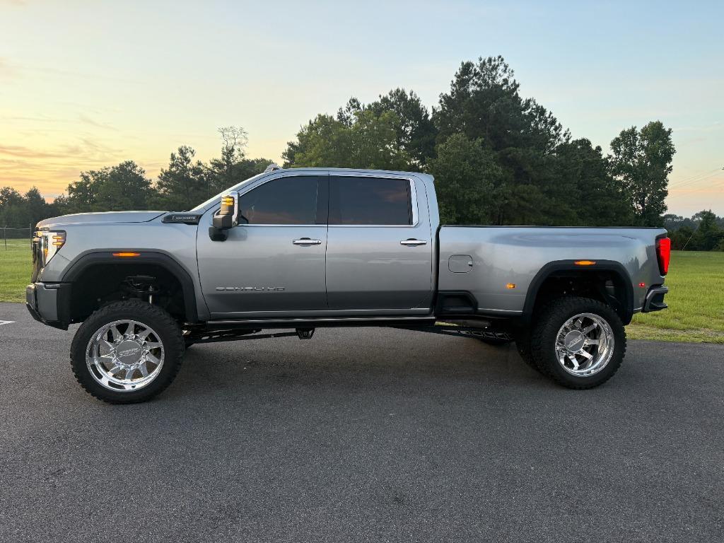 2024 GMC Sierra Hd - $96,900