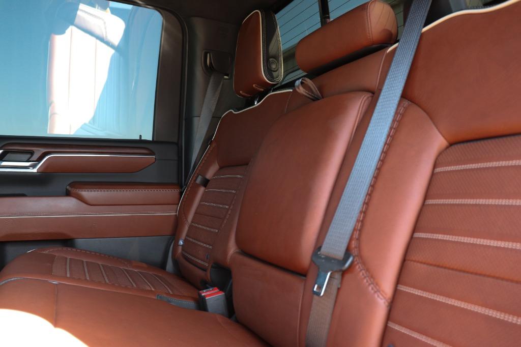 2024 GMC Sierra Hd - $96,900