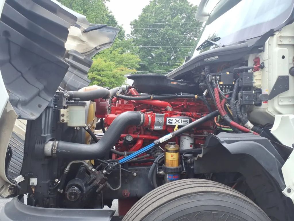 2020 International Lt625