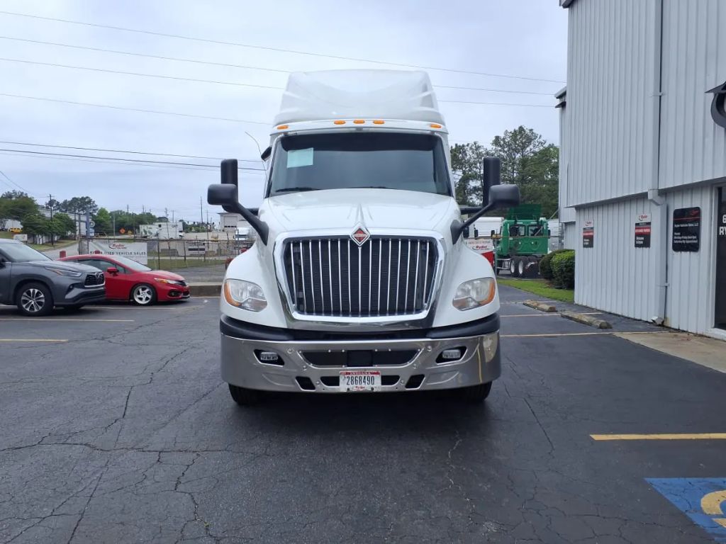 2020 International Lt625