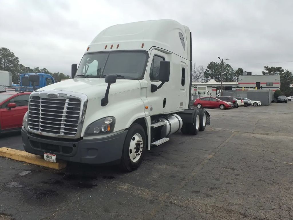 2020 Freightliner Cascadia