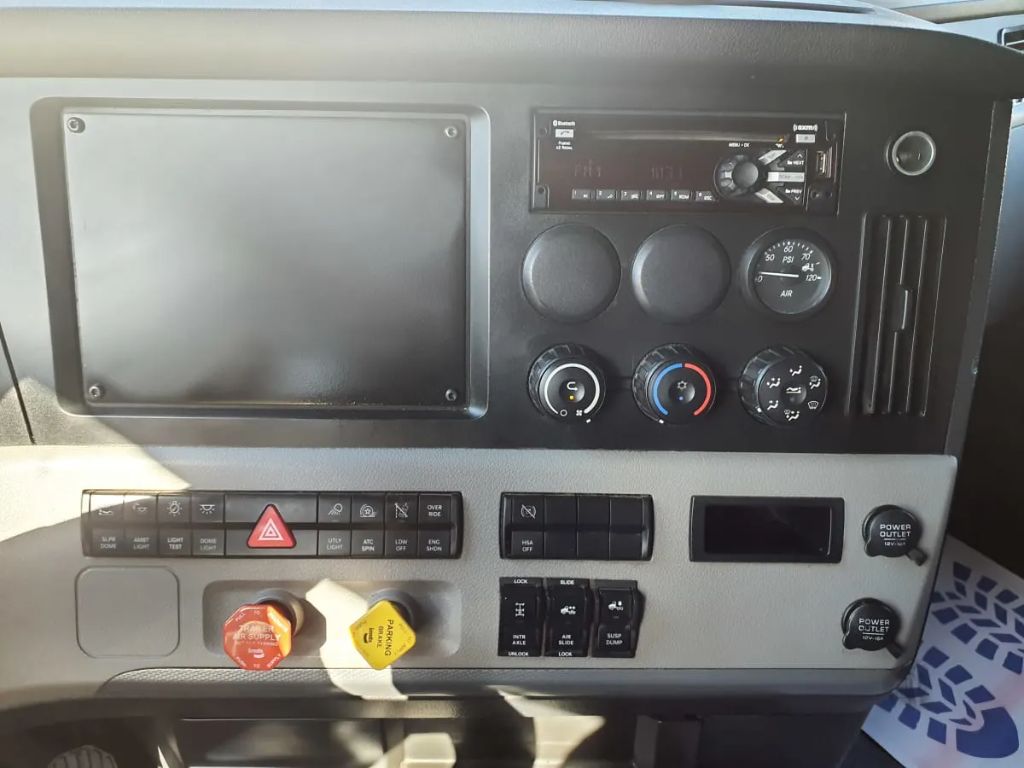 2021 Freightliner Cascadia