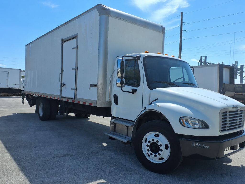 2021 Freightliner M2