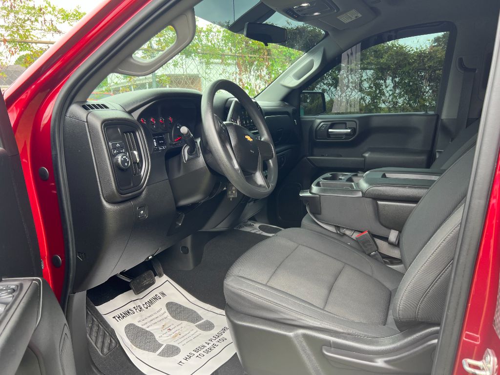 2018 Mercedes-Benz Sprinter 2500 High Roof photo