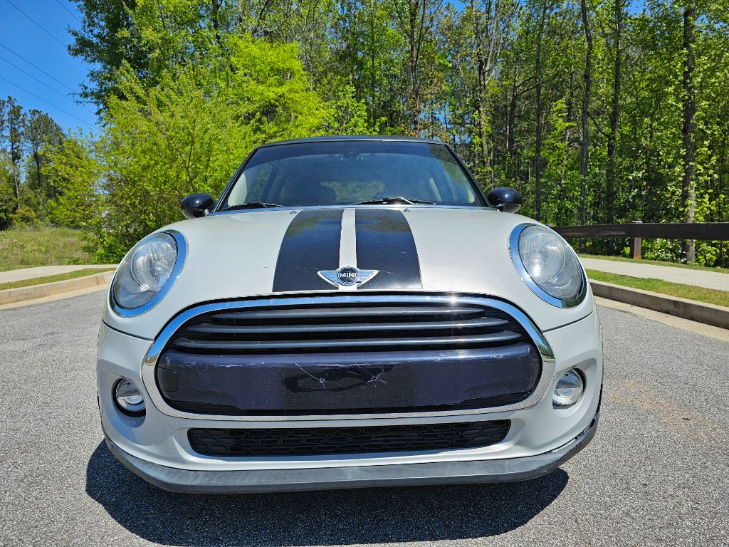 2016 MINI Cooper photo