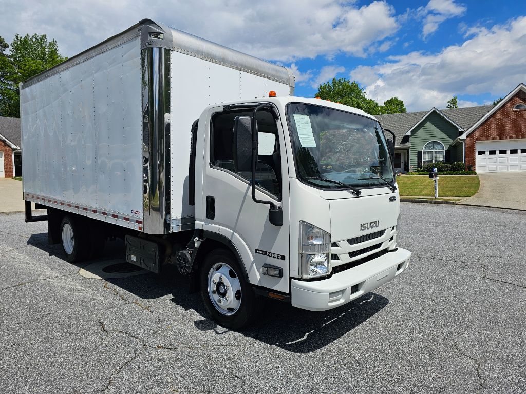 2018 Isuzu Nrr - $26,500