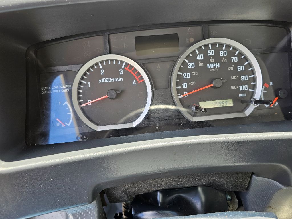2018 Isuzu Nrr - $26,500