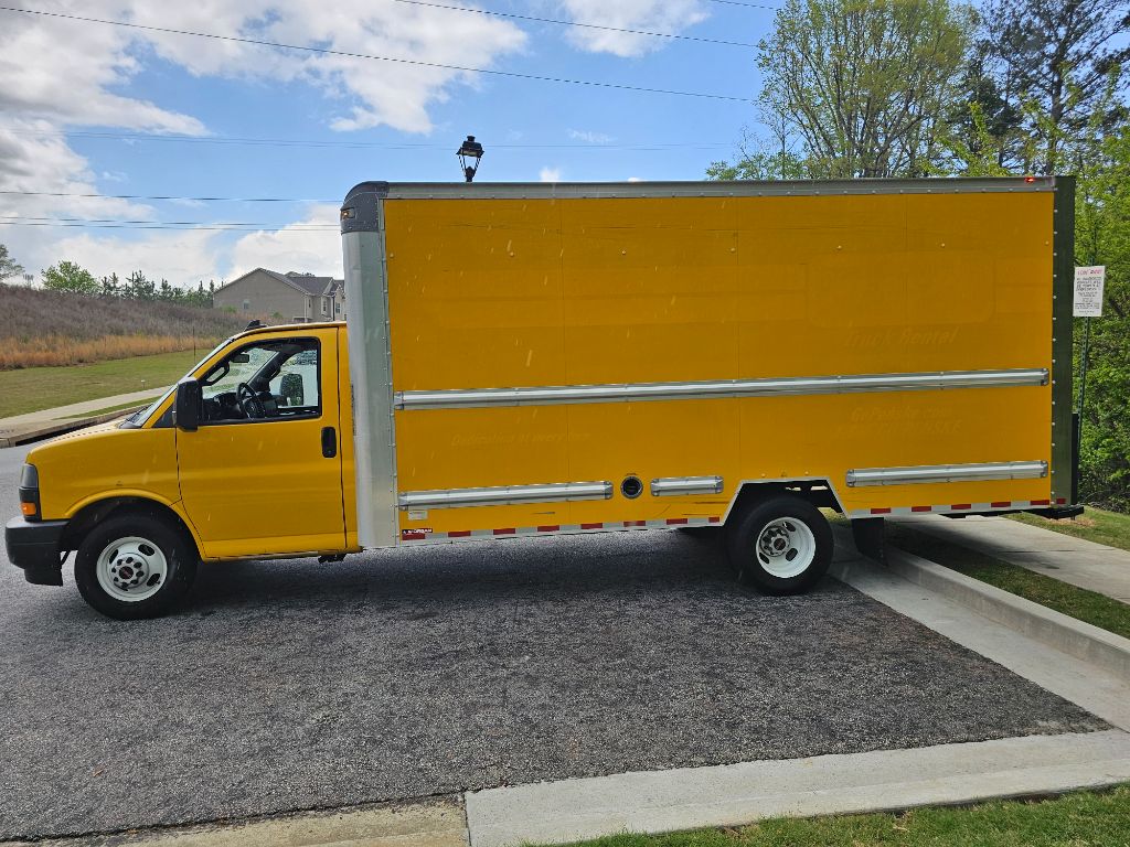 2019 GMC Savana - $19,800