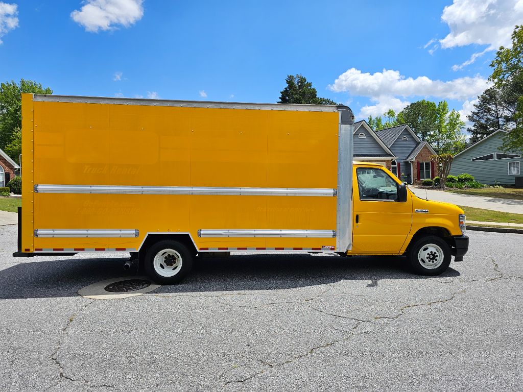 2021 Ford E-350 - $22,500