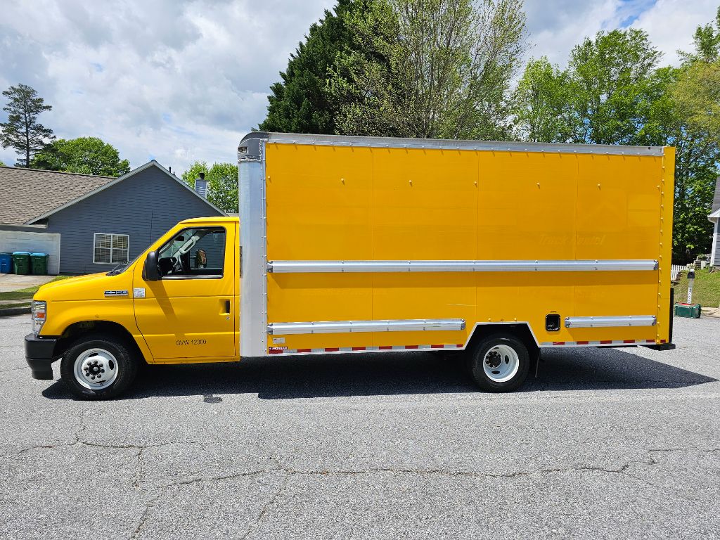 2021 Ford E-350 - $22,500