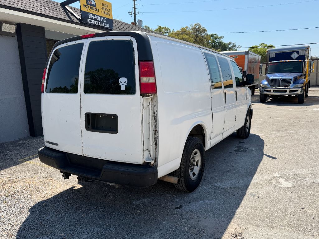 2009 Chevrolet Express - $5,900