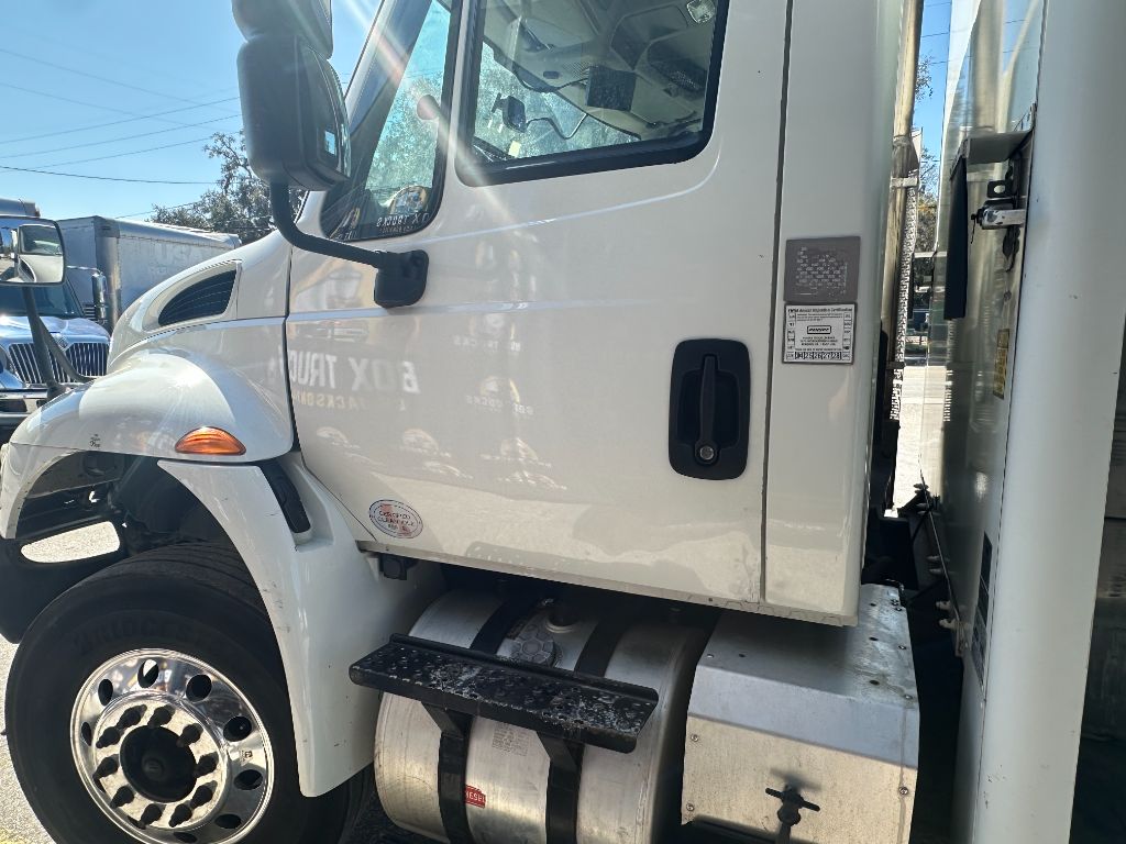 2018 International Ma025 - $24,325