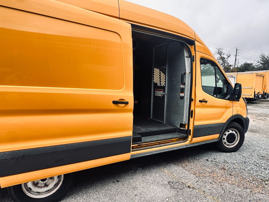 2021 Ford Transit - $22,900