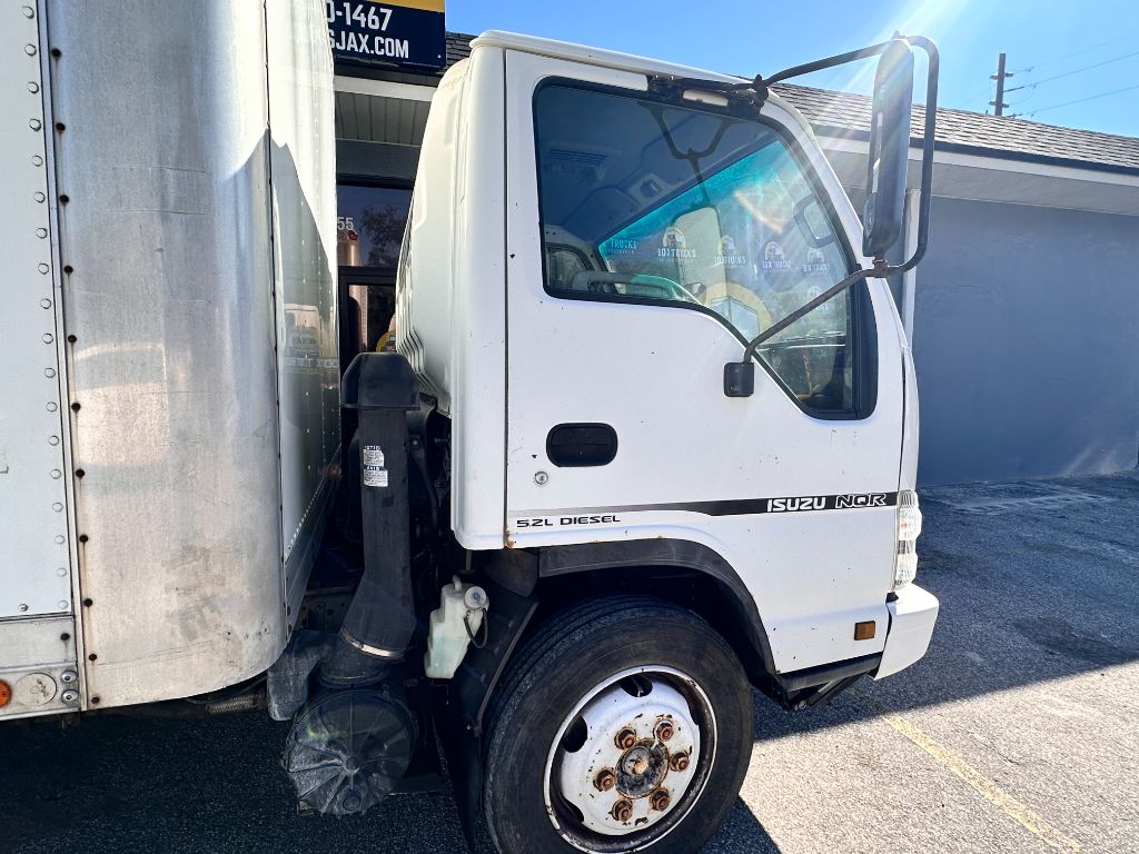 2007 Ottawa Yard Truck - $11,900