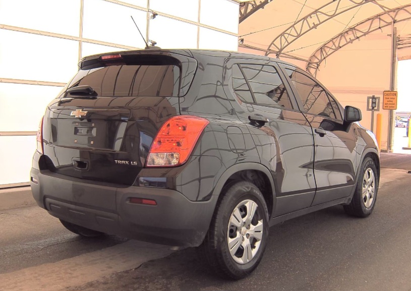 2015 Chevrolet Trax LS photo