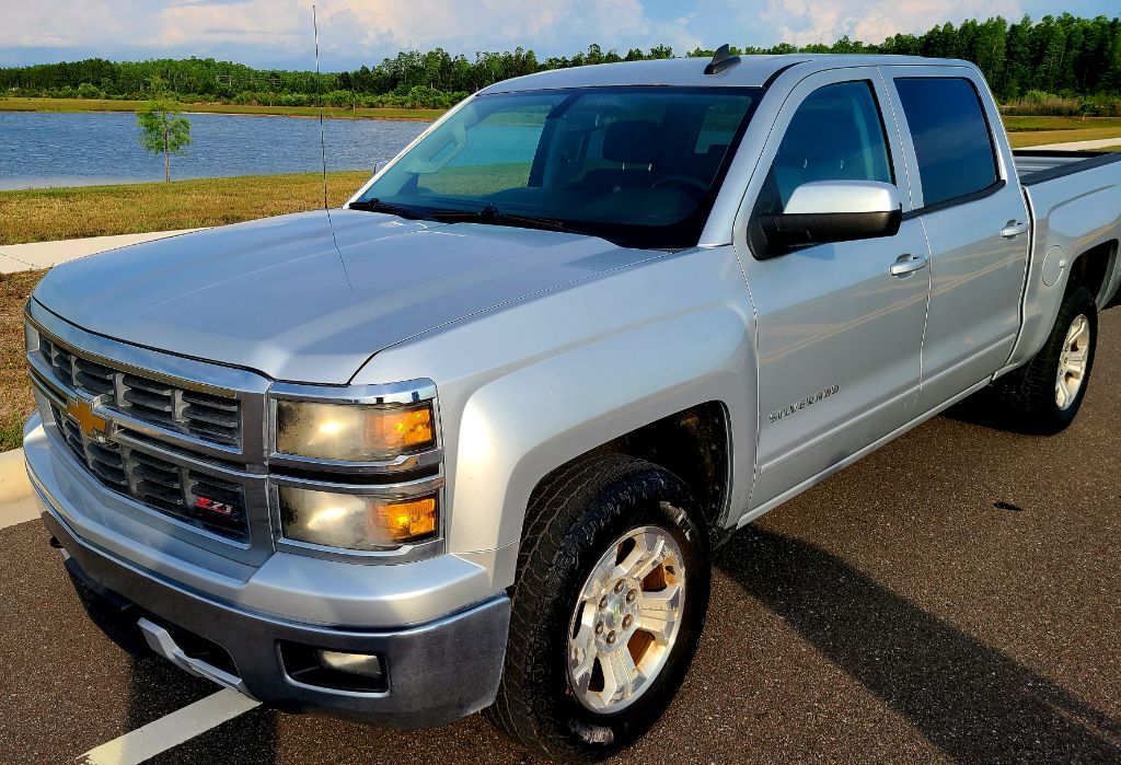 2015 Chevrolet Silverado 1500 LT photo