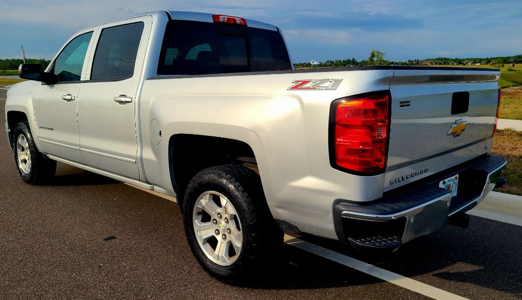 2015 Chevrolet Silverado 1500 LT photo