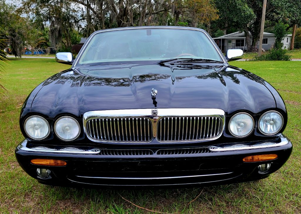 2003 Jaguar XJ-Series XJ8 photo