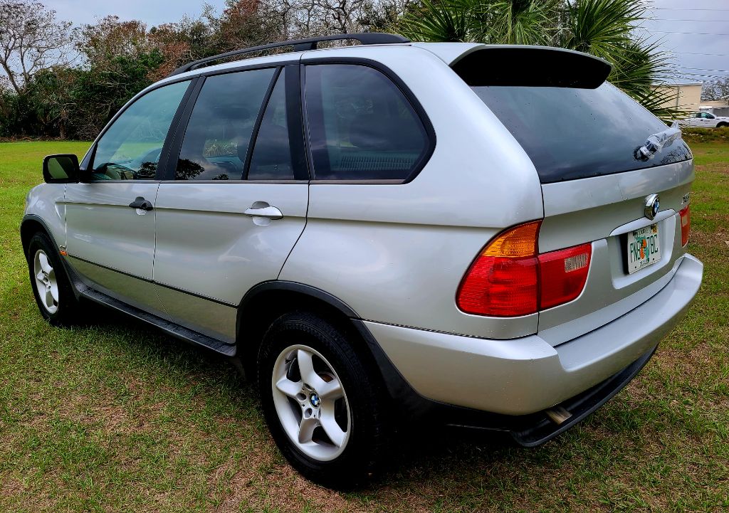2003 BMW X5 3.0i photo