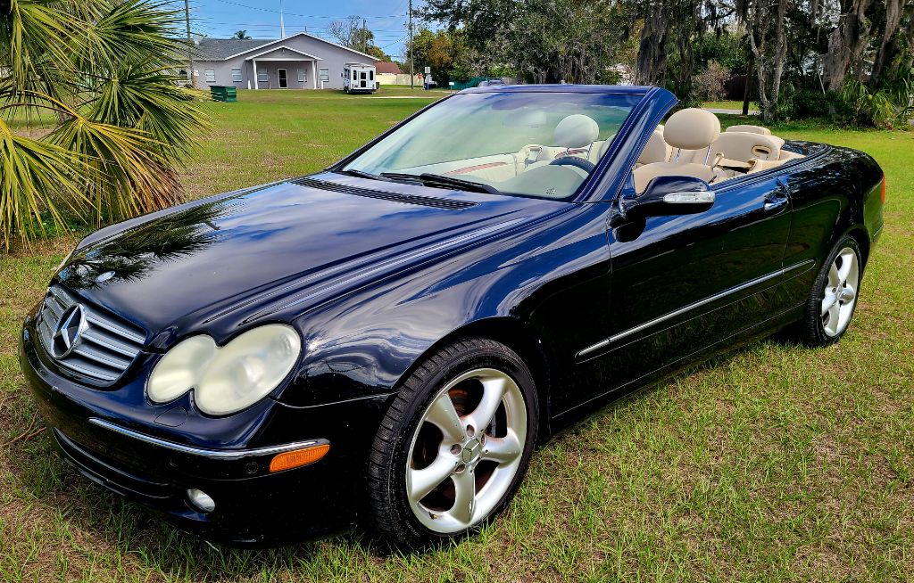 2005 Mercedes-Benz CLK-Class CLK320 photo