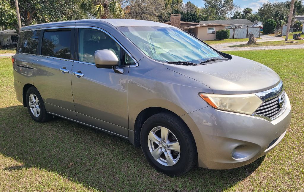 2013 Nissan Quest 3.5 S photo