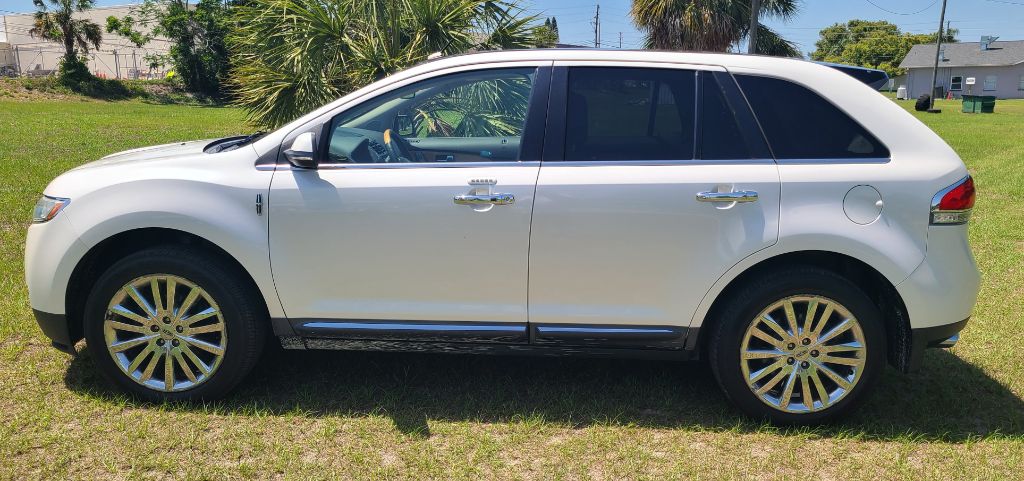 2013 Lincoln MKX photo