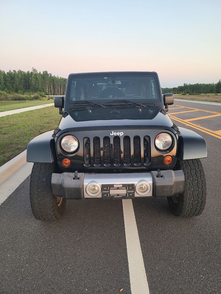 2012 Jeep Wrangler Sahara photo