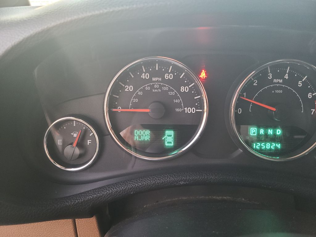 2012 Jeep Wrangler Sahara photo