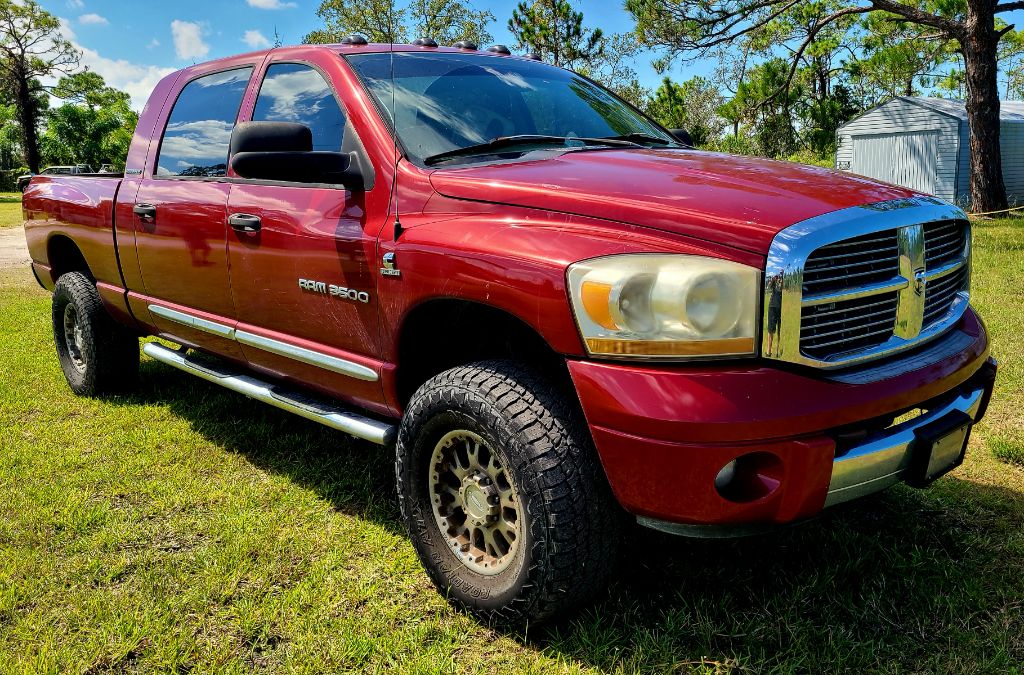 2006 Dodge Ram 3500 - $18,990