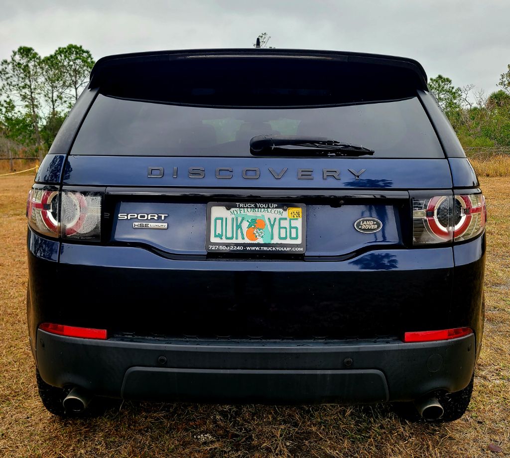 2016 Land Rover Discovery - $9,490