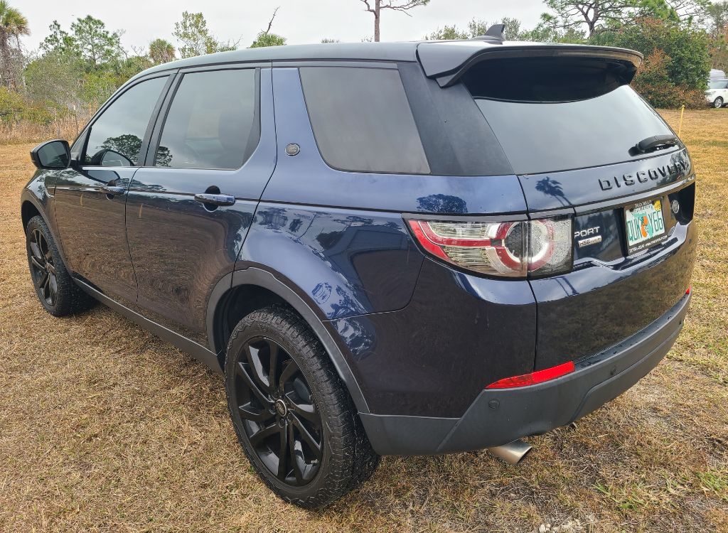 2016 Land Rover Discovery - $9,490