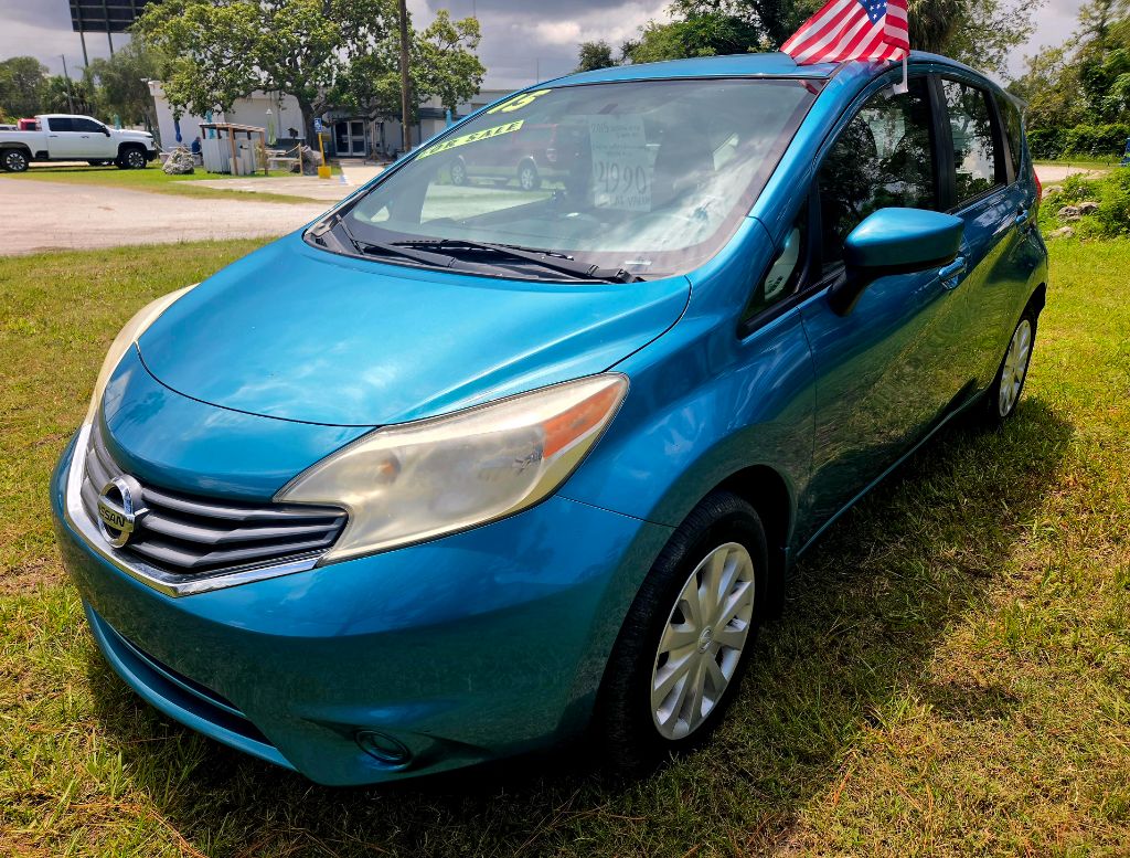 2015 Nissan Versa - $3,500