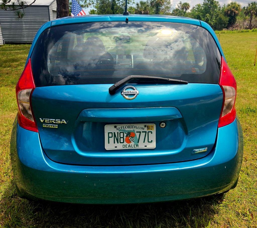2015 Nissan Versa - $3,500