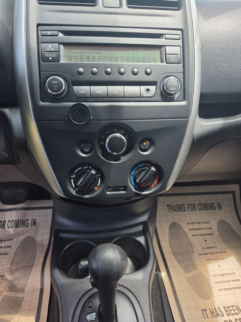 2015 Nissan Versa - $3,500
