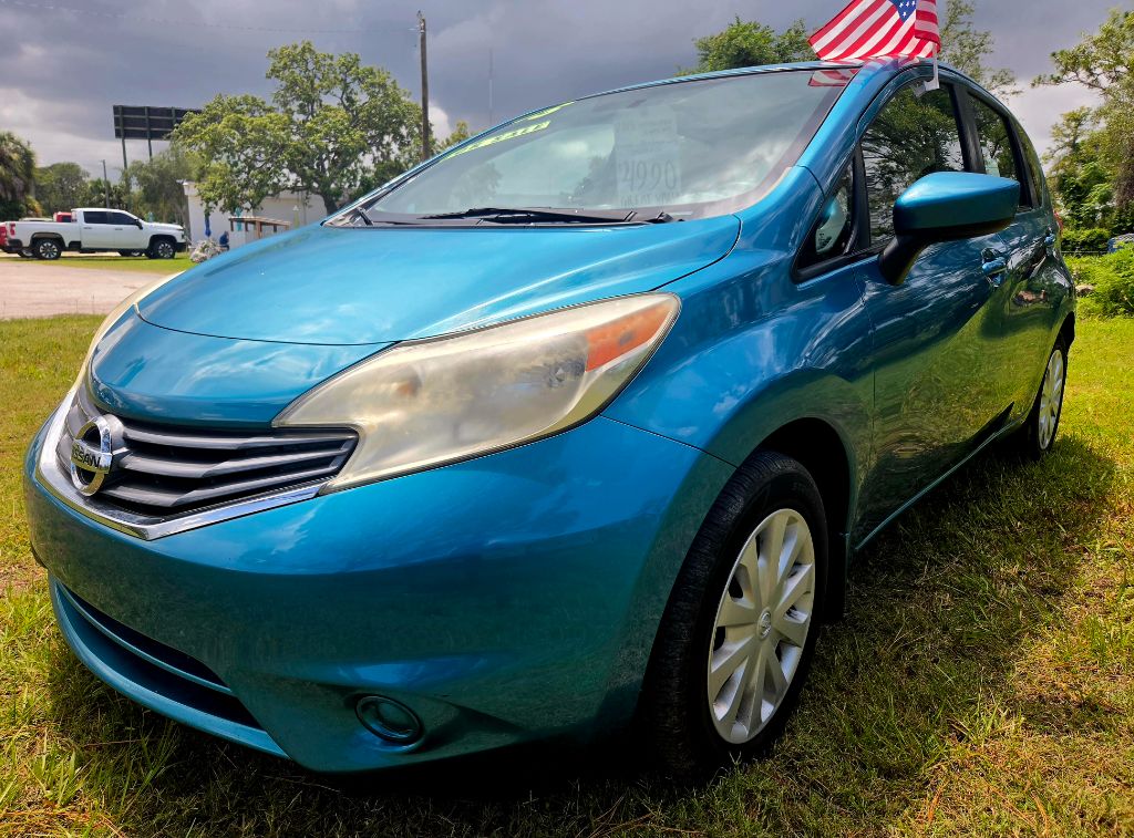 2015 Nissan Versa - $3,500