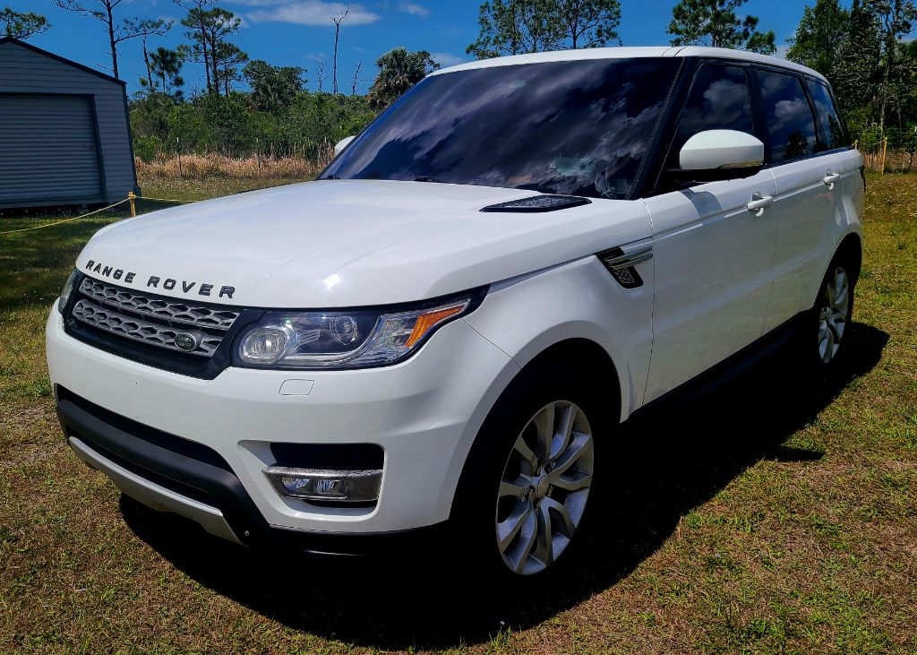 2015 Land Rover Range Rover Sport - $9,990