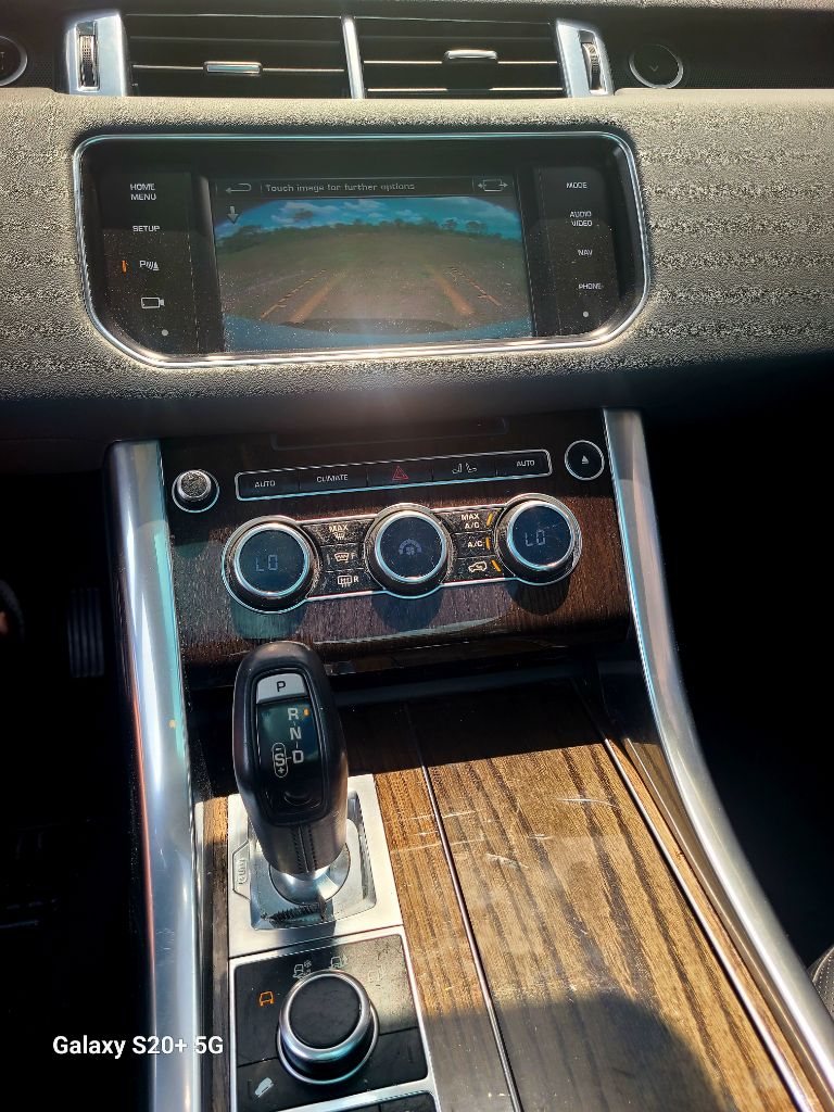 2015 Land Rover Range Rover Sport - $9,990