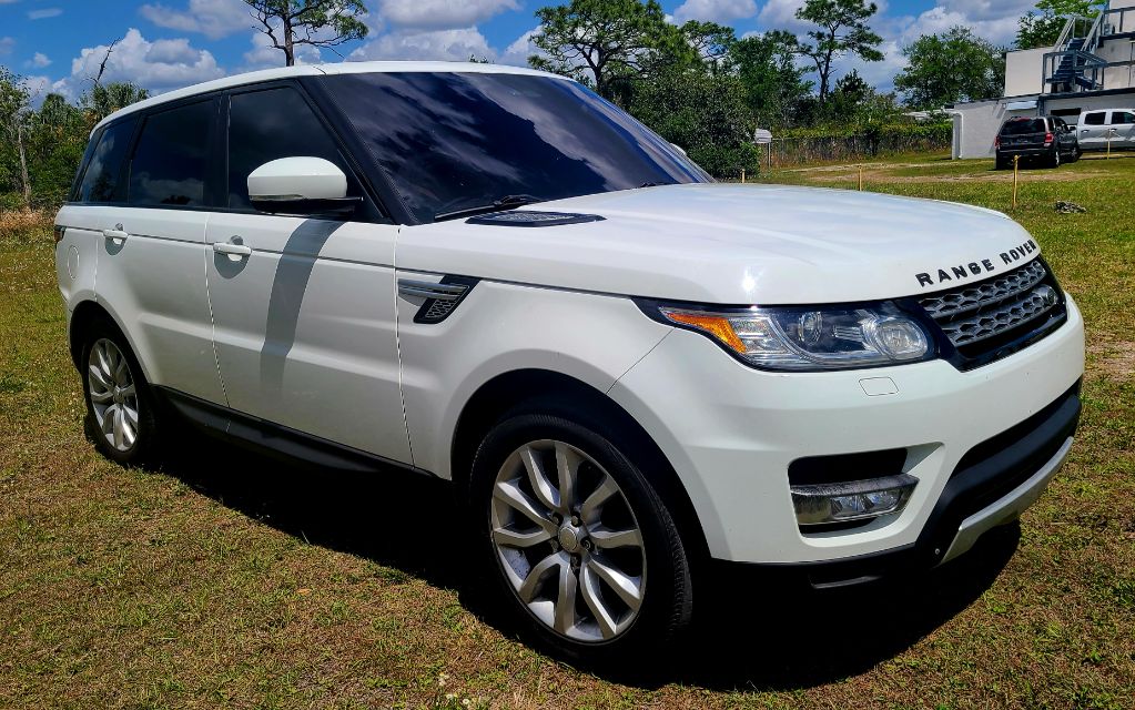 2015 Land Rover Range Rover Sport - $9,990