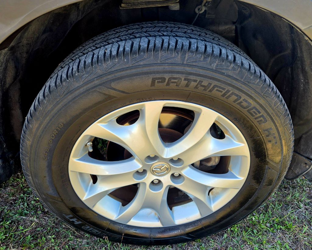 2011 MAZDA CX-9 - $3,500