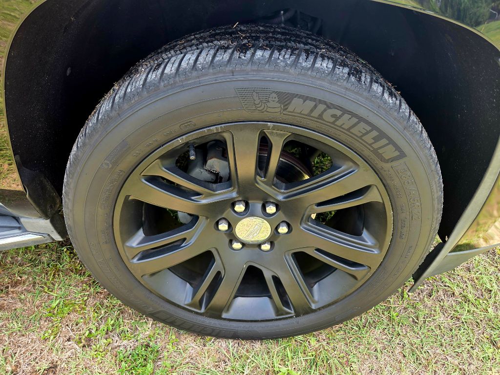 2017 Cadillac Escalade - $17,990