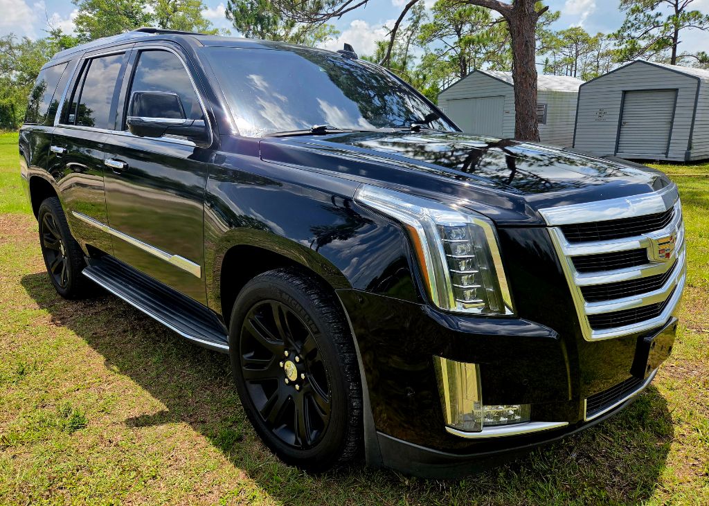 2017 Cadillac Escalade - $17,990
