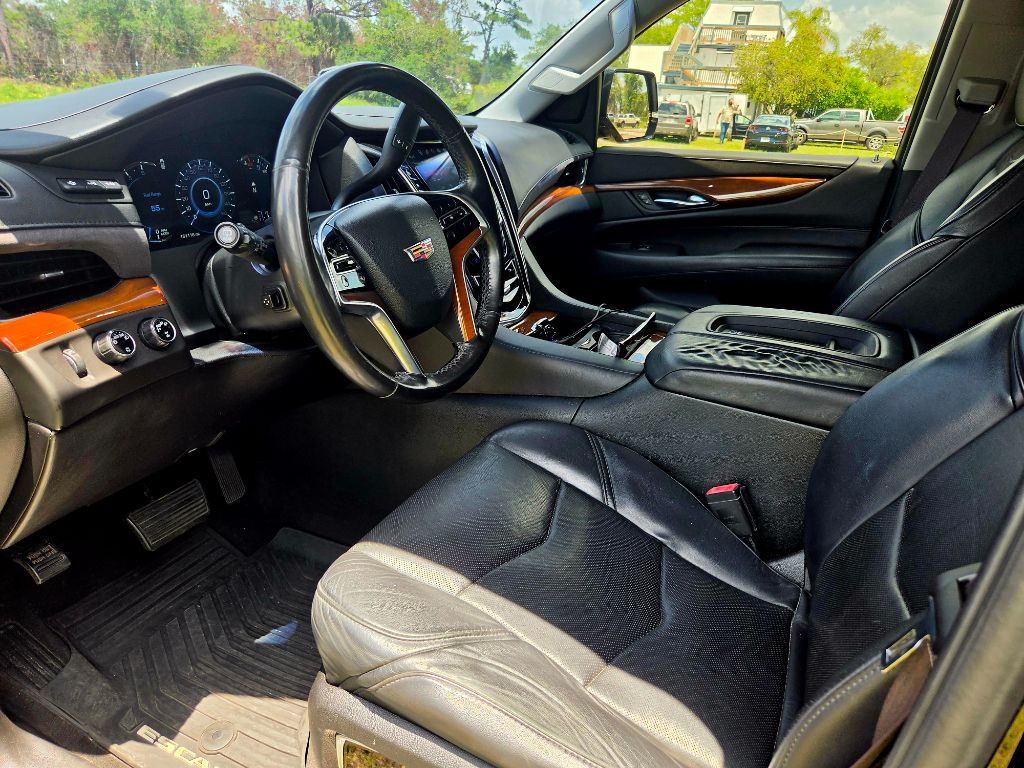 2017 Cadillac Escalade - $17,990