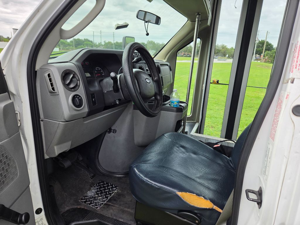 2012 Ford E-350 - $8,990