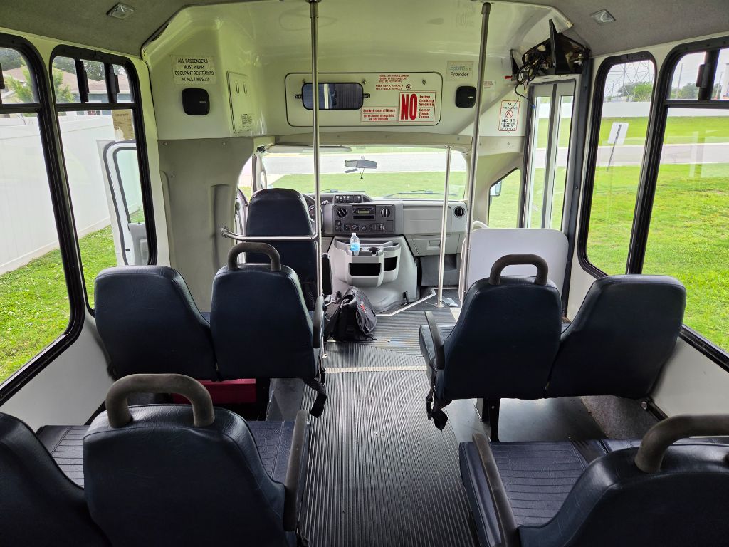 2012 Ford E-350 - $8,990