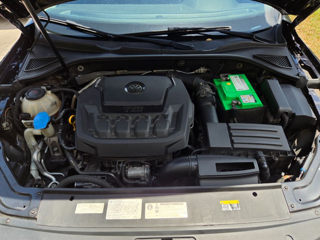 2018 Volkswagen Passat - $7,990