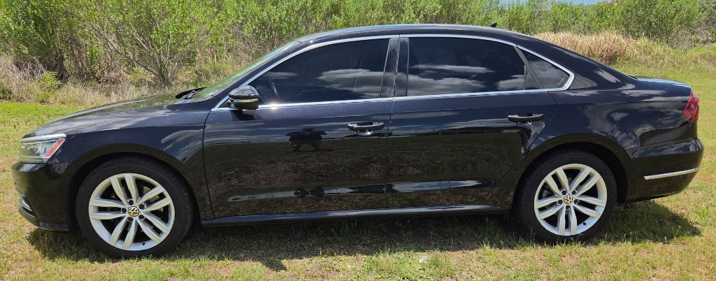 2018 Volkswagen Passat - $7,990