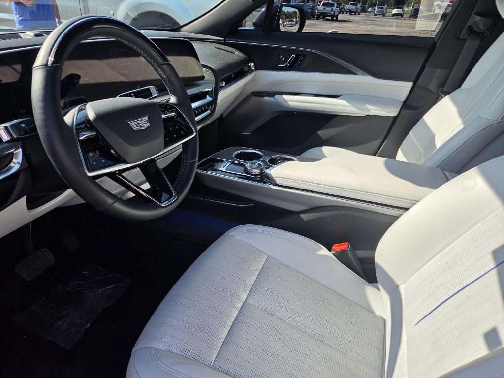 2024 Cadillac Lyriq - $45,000