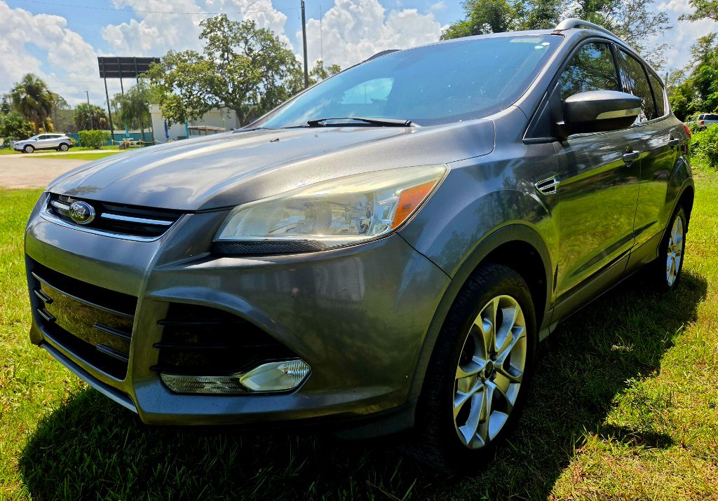 2014 Ford Escape - $6,990