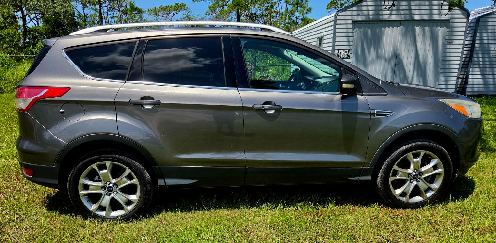 2014 Ford Escape - $6,990