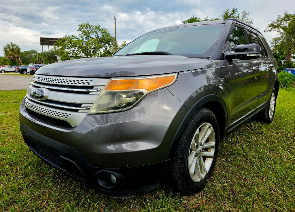 2013 Ford Explorer - $5,950